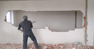Демонтаж стен в квартире в Торжке – цена от 734 рублей. - Сварной-Трж
