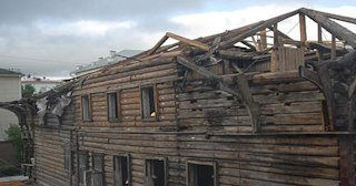 Демонтаж деревянных конструкций в Торжке - расценки от 1049 рублей - Сварной-Трж